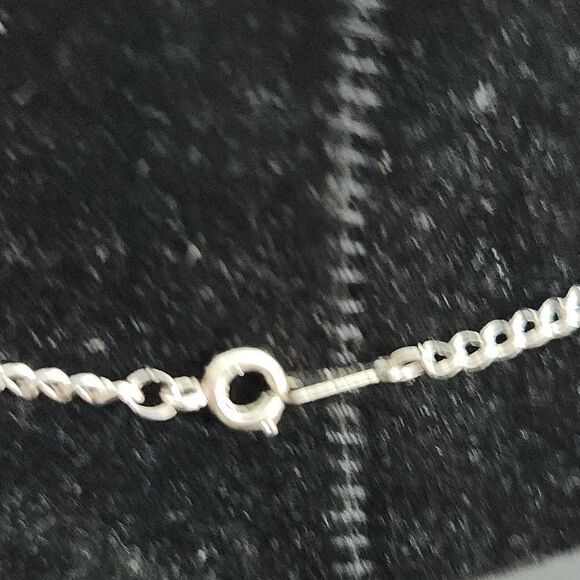 Silver cherry style necklace - Picture 5 of 5